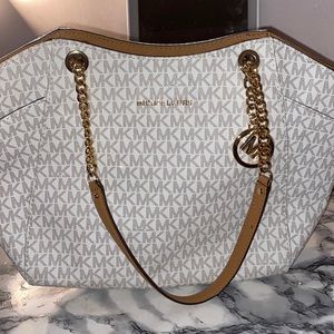 Michael Kors monogram Jet Set Large Logo Tote